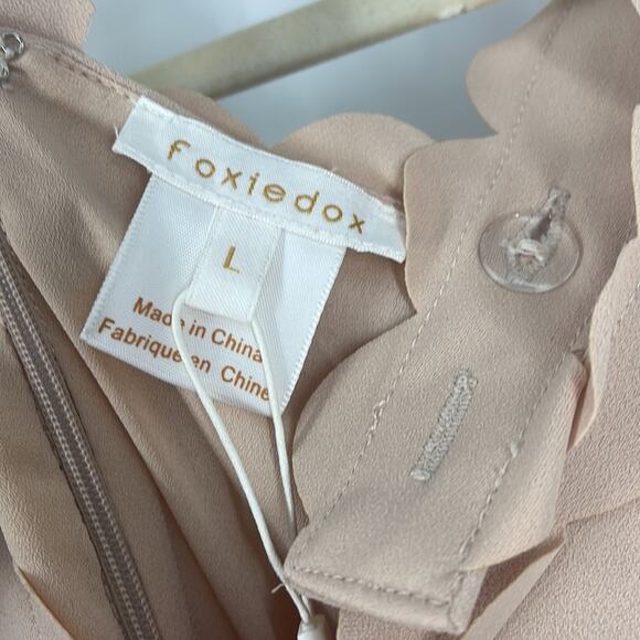 Anthropologie Foxiedox Idris Alabaster Jumpsuit Size Large NWT - Picture 9 of 12